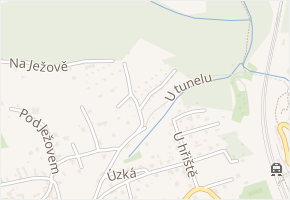 U višňovky v obci Senohraby - mapa ulice