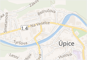 Revoluční v obci Úpice - mapa ulice