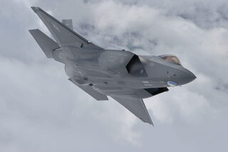 Ilustran - letoun F-35