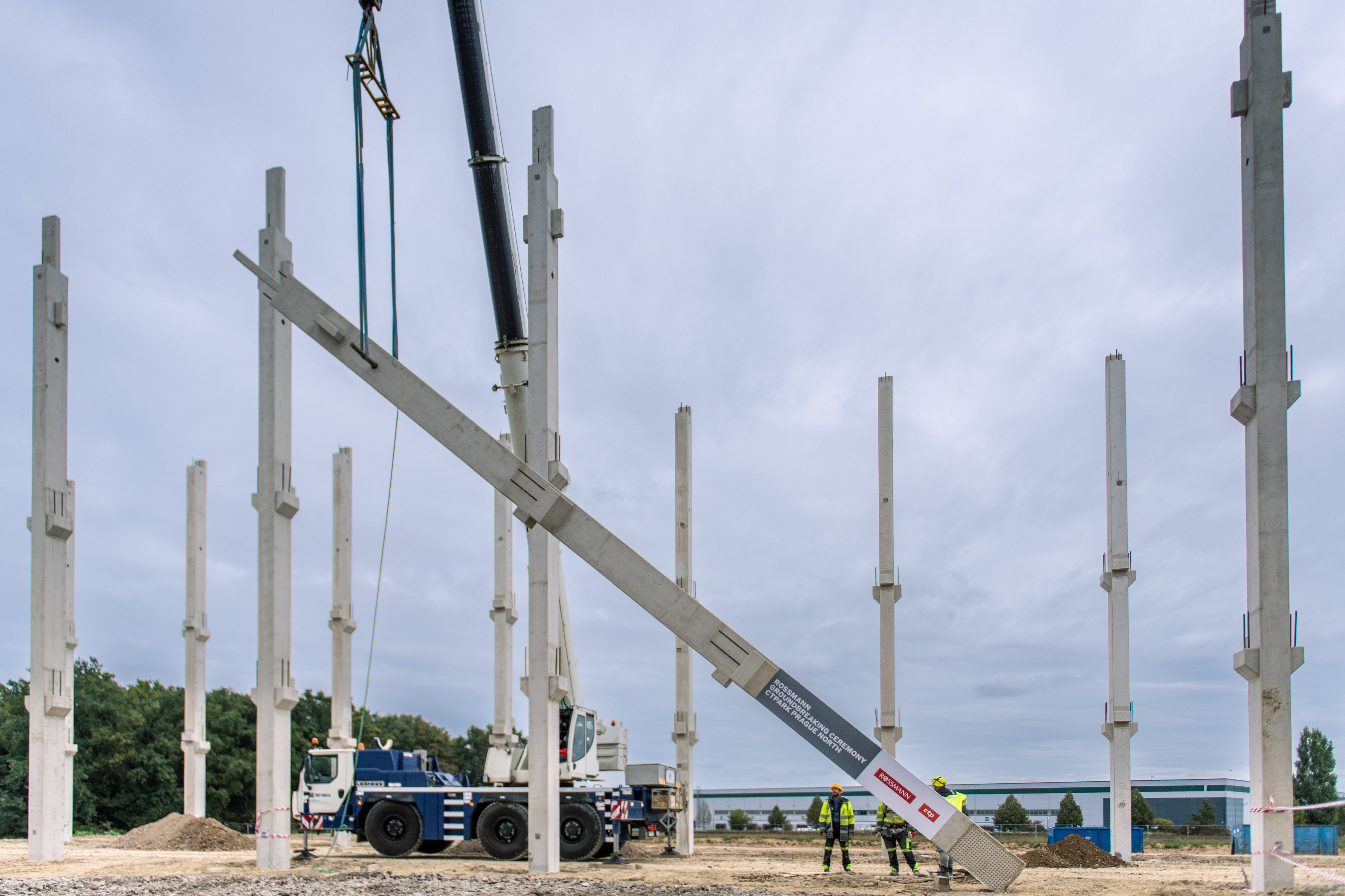 výstavba logistického centra