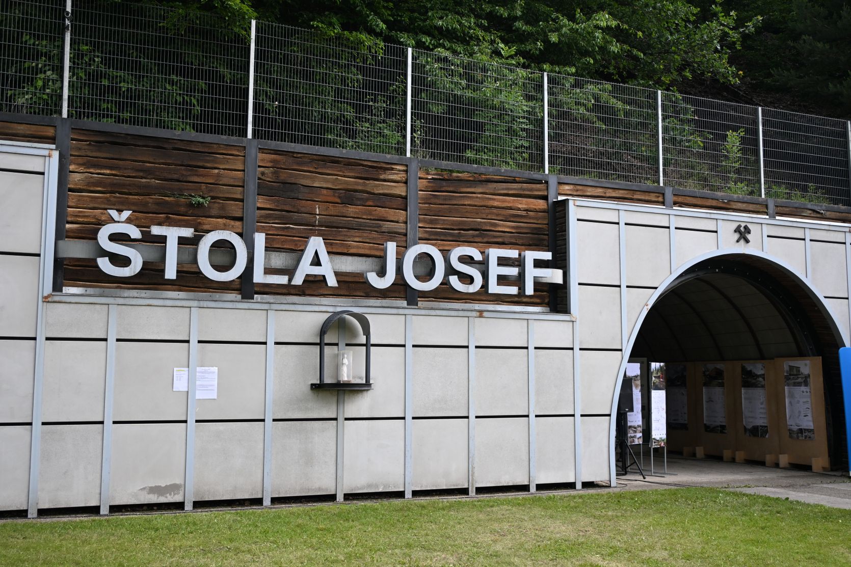 �tola Josef ilustra�n� foto