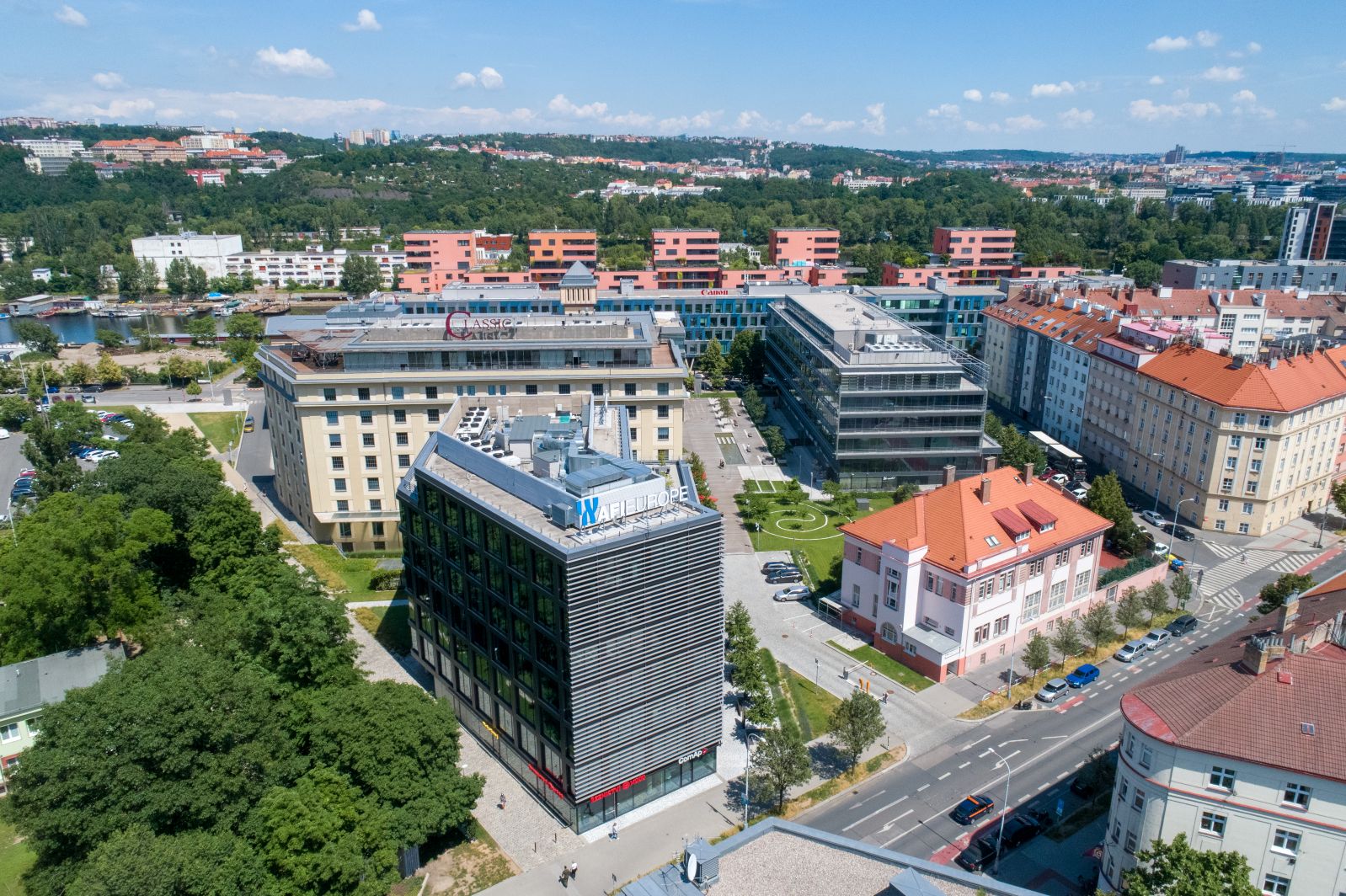 kancelářský komplex Classic 7