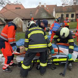 Sttn hrad a zmek esk Krumlov hostil vjimen cvien sloek IZS.