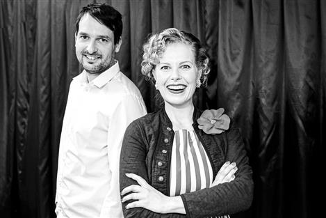 Filharmoniště - New swing me, baby