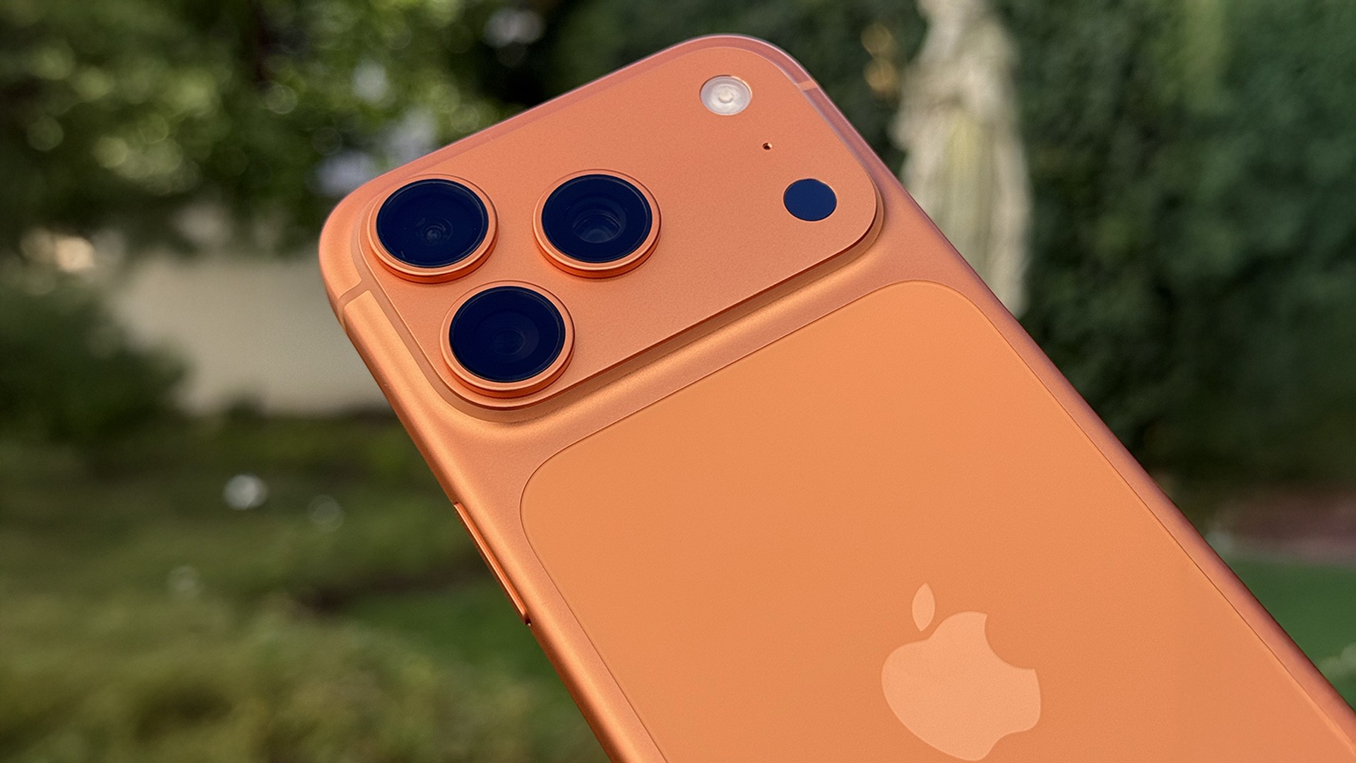 iPhone 17 Pro orange back