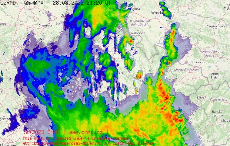 Radarov snmek R s kroupy - 28.08.2023 23:20