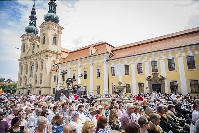 Zastupitel schvlili dotaci pro divadla i na Nrodn cyrilometodjskou pou