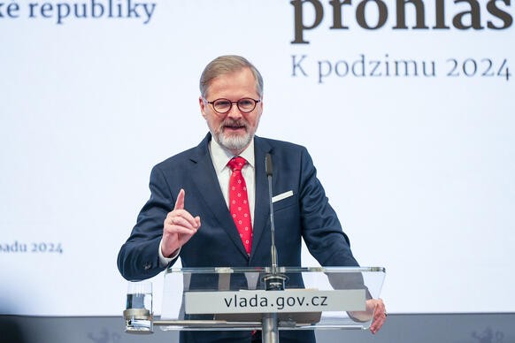 Premir Petr Fiala shrnul na tiskov konferenci aktuln stav plnn programovho prohlen jeho vldy, 28. listopadu 2024.