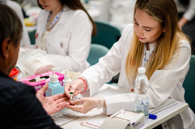 V Olympii medici pipravili dvanct stanovi.