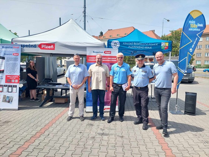 Zdroj fotografi: Odbor bezpenosti, prevence kriminality a krizovho zen MMP