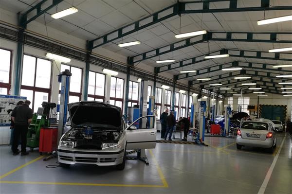 V kategorii automechanik soutilo celkem 20 k z deseti stednch kol