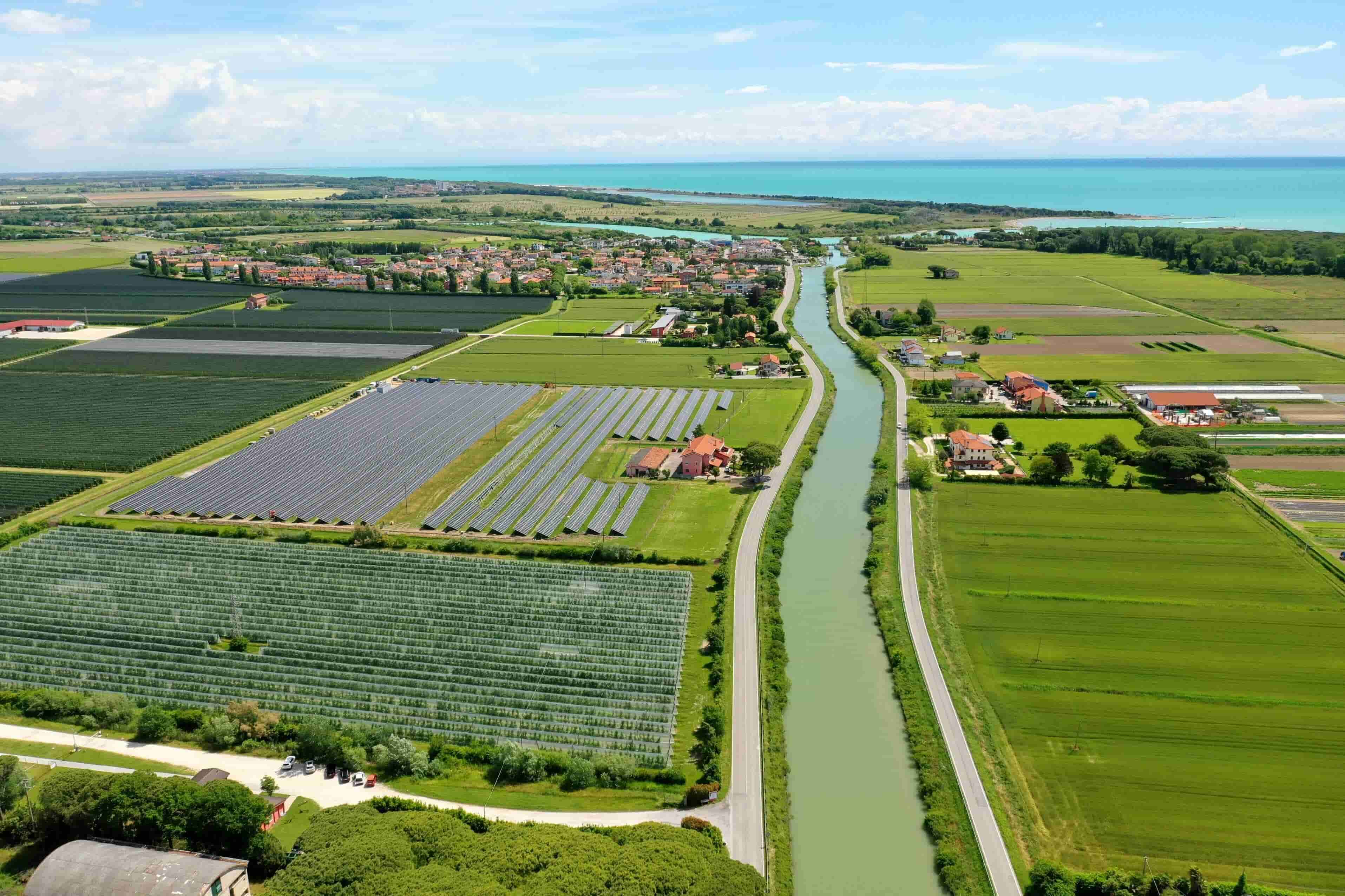 realizace pozemní FVE