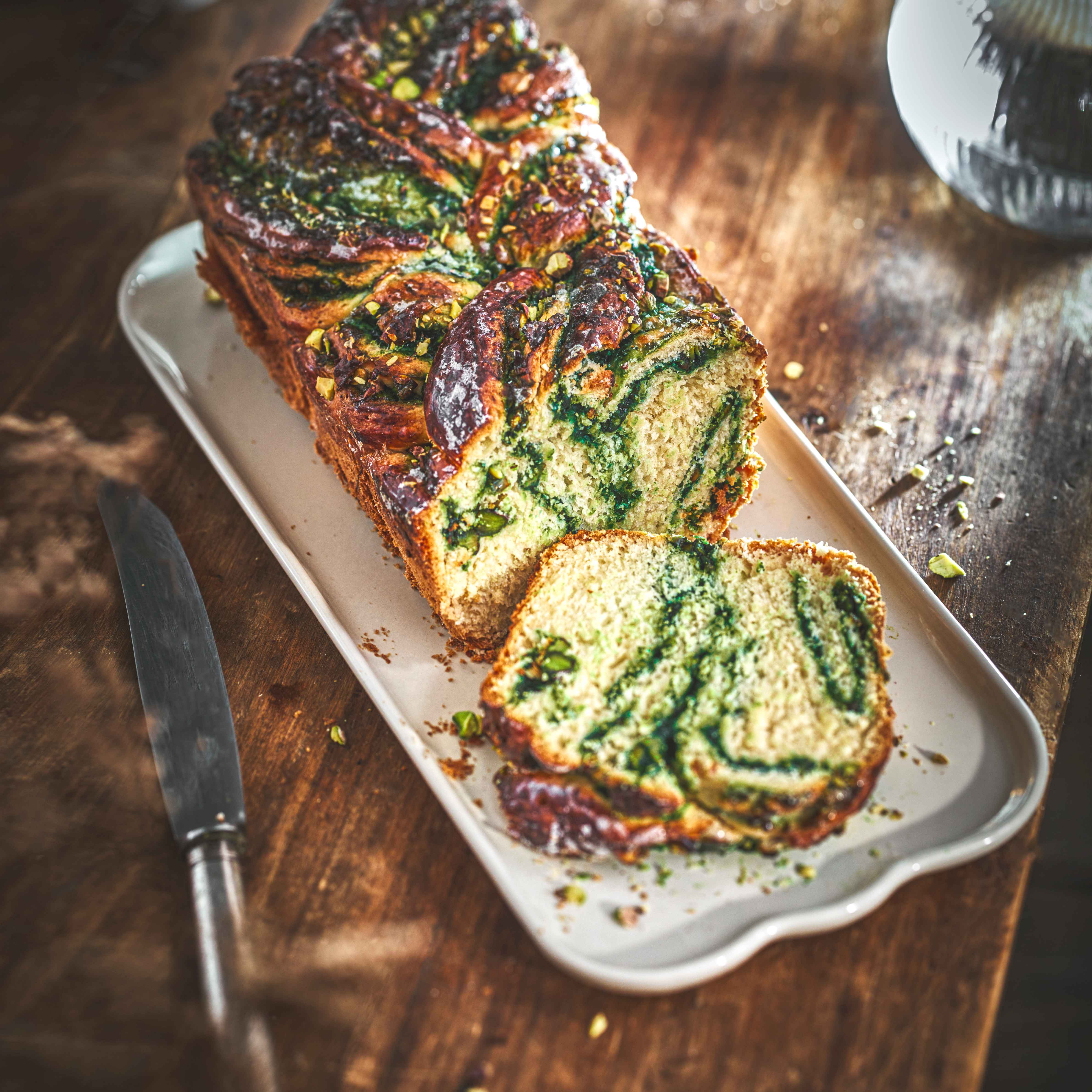 Keramický tác ilustrační