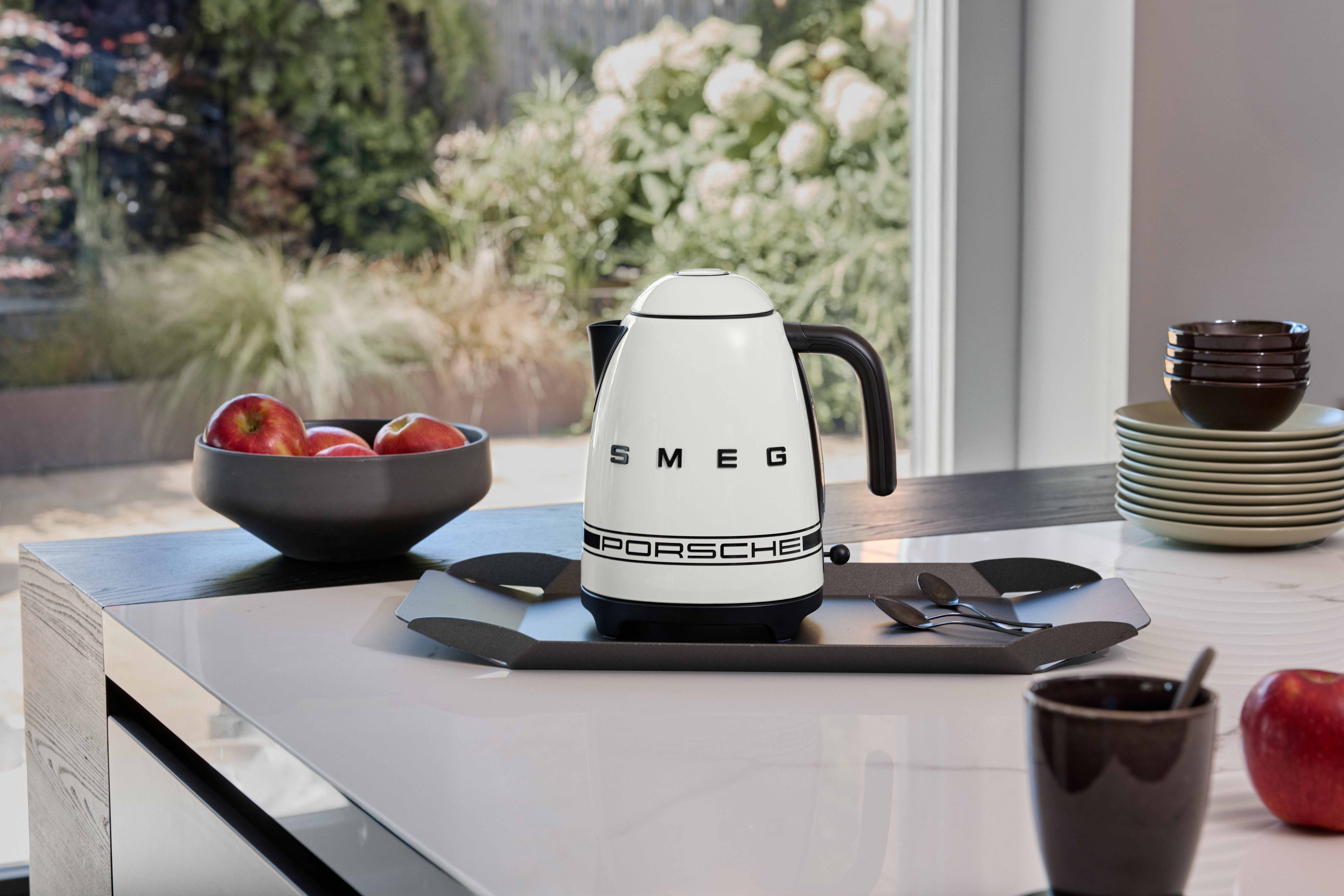 Rychlovarná konvice ilustrační