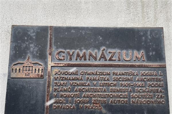 Gymnzium atec