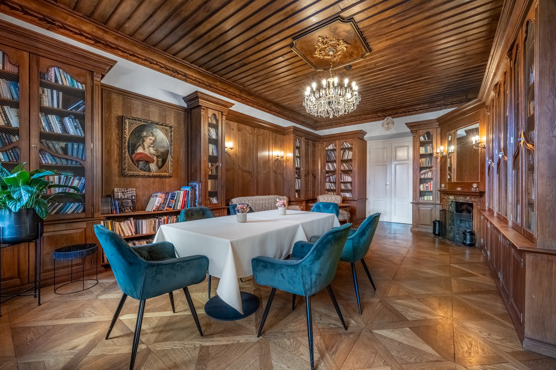 rekonstruovaný zámek Trnová