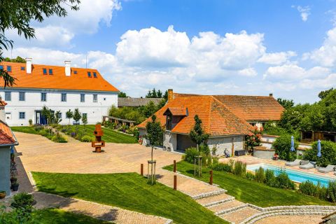 rezidenční zámek v Jižních Čechách