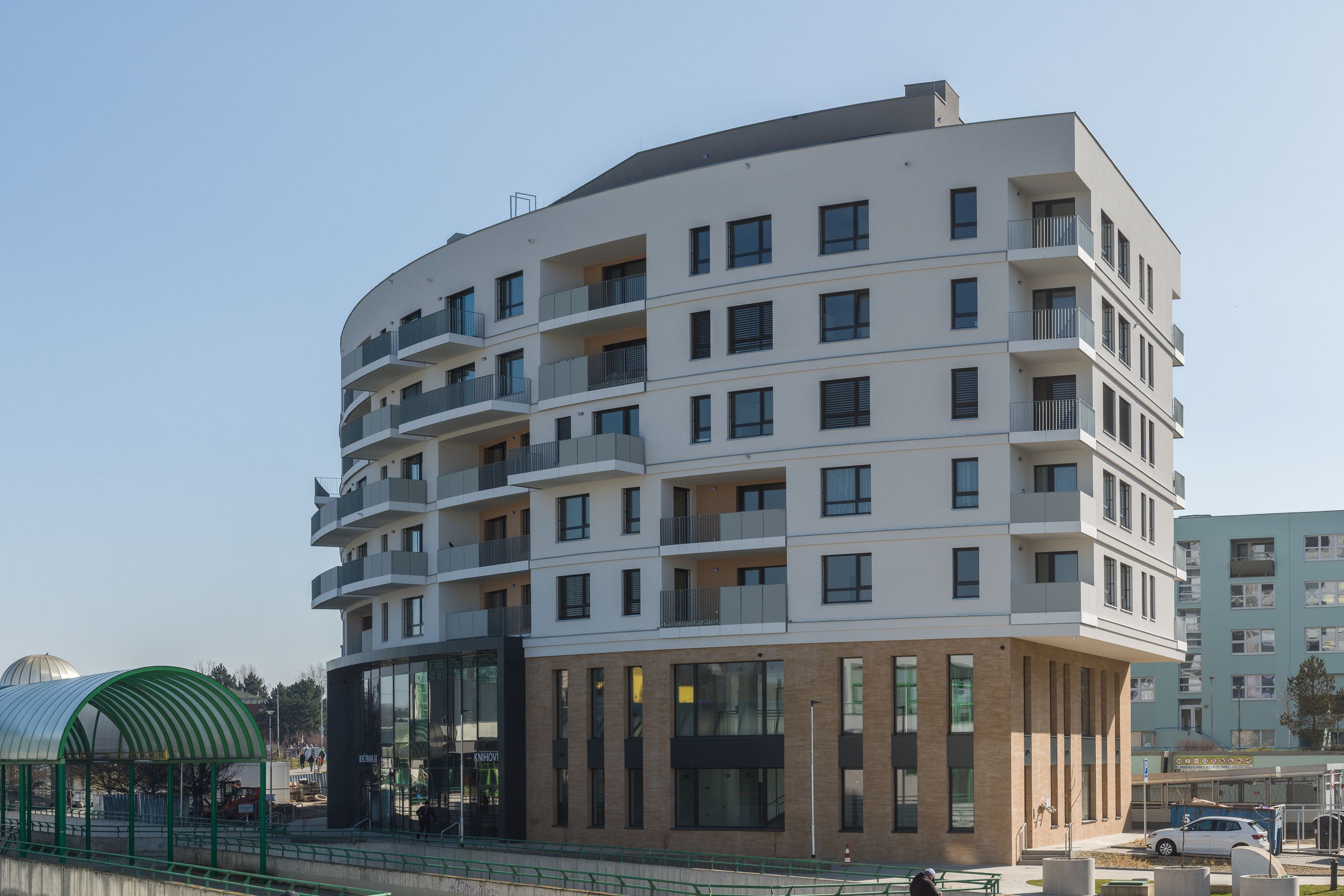 Polyfunkční budova Černý Most