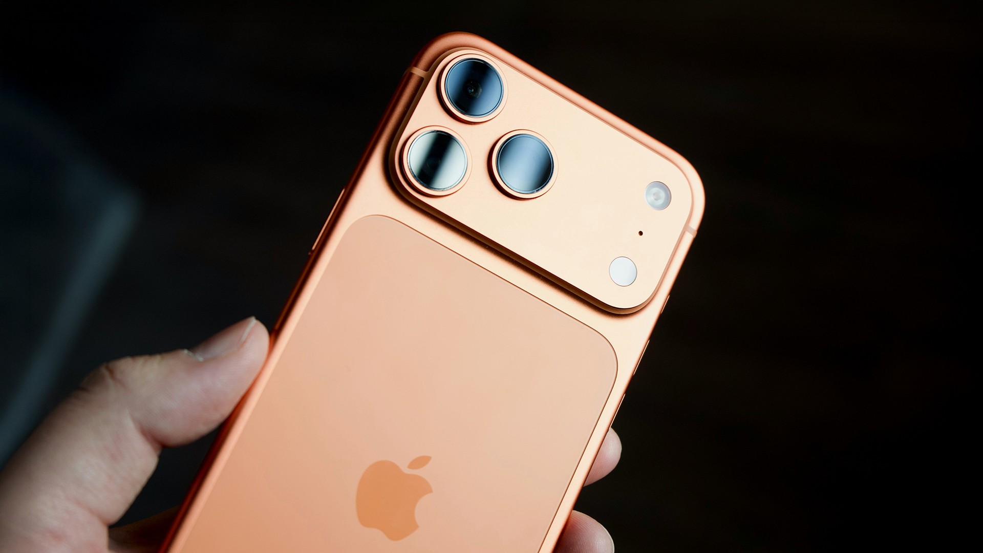 Zapomeňte na iPhone 17 Pro za 33 tisíc, takhle vás vyjde jen na 16 776 Kč Zapomeňte na iPhone 17 Pro za 33 tisíc, takhle vás vyjde jen na 16 776 Kč