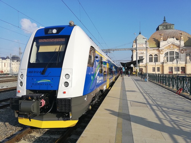 esk drhy zahjily provoz pod dohledem ETCS na 3. koridoru z Berouna do Chebu 