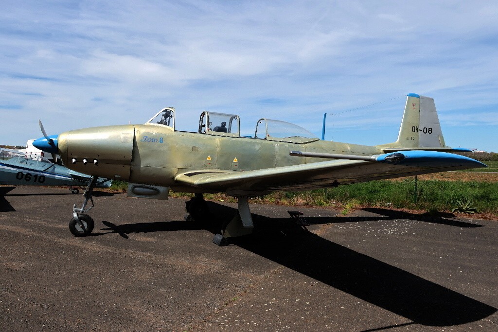  Zrestaurovaný letoun TOM-8