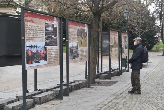 Vstava ve Smetanovch sadech (fotografie: A. Jaroov)