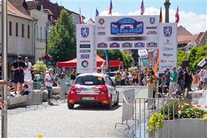 Rally 6
