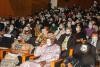 Premiere of R.U.R. large audience in masks 