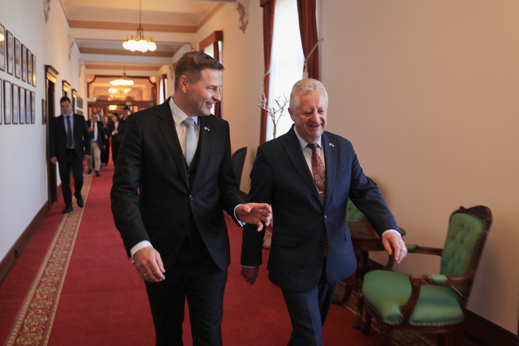 Ministr obrany Jarom�r Z�na jednal s estonsk�m ministrem obrany