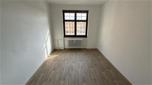 Pronájem bytu 3+1, Hlavní náměstí 44, byt č. 6 (4. podlaží)