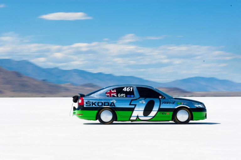 Škoda Octavia na solné pláni Bonneville