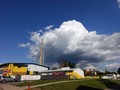 Velkou oblačnost doprovodí místní přeháňky.