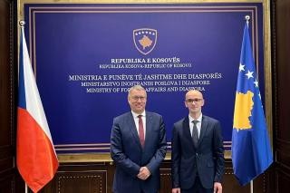 Nmstek ministra zahraninch vc esk republiky Martin Dvok navtvil Kosovo