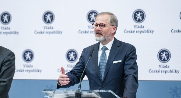 Hlavn body jednn vldy shrnul na tiskov konferenci premir Petr Fiala, 8. ledna 2025.