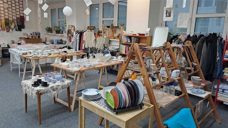 Libre otevírá reuse půjčovnu nádobí a vybavení