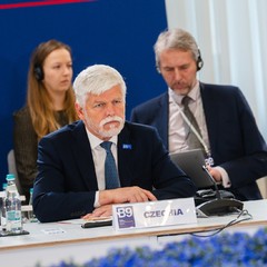 Prezident Petr Pavel se z��astnil summitu Bukure��sk�ho form�tu, 13.5.2026, foto: Tom� Fongus