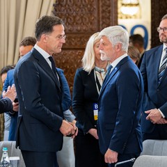 Prezident Petr Pavel se z��astnil summitu Bukure��sk�ho form�tu, 13.5.2026, foto: Tom� Fongus