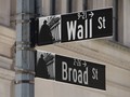 Wall Street ukazatel (ilustrační)