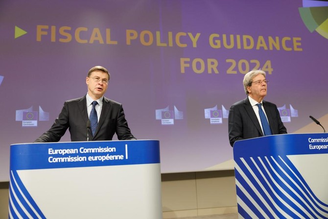 Press conference by Valdis Dombrovskis, Executive Vice-President of the European Commission, and Paolo Gentiloni, European Commissioner, on the fiscal policy guidance for 2024