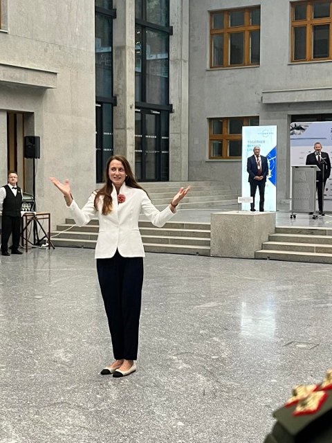 Vrchn� �editelka sekce pr�myslov� spolupr�ce Ministerstva obrany �R Radka Konderlov�