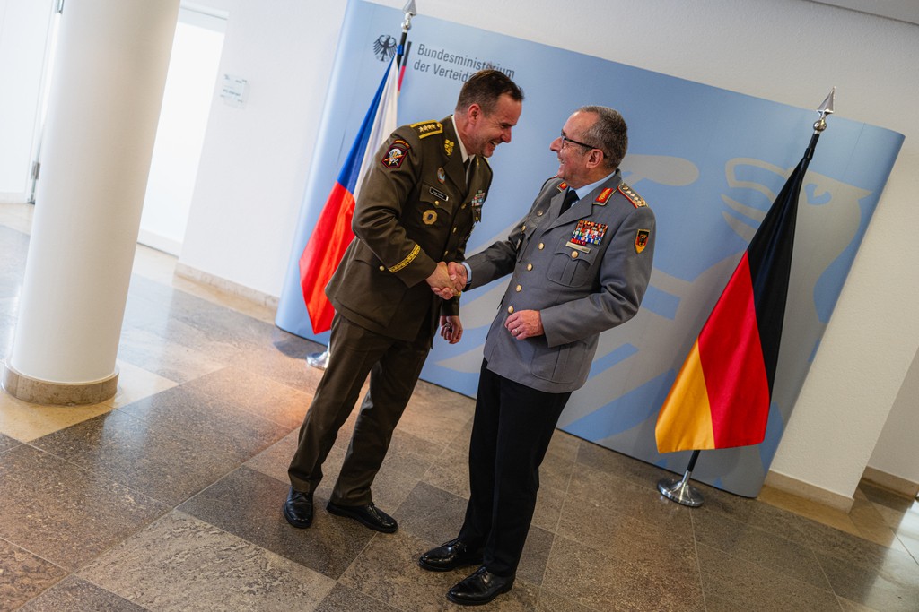 N��eln�k Gener�ln�ho �t�bu A�R jednal v Berl�n� o pos�len� �esko-n�meck� vojensk� spolupr�ce