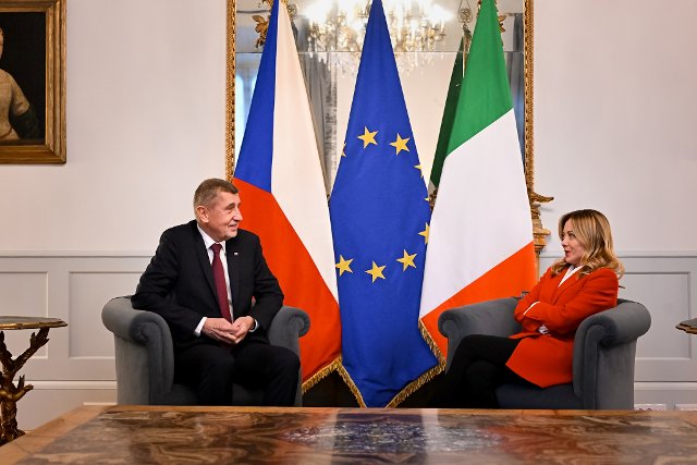 P�edseda vl�dy Andrej Babi� jednal v ��m� s italskou premi�rkou Giorgiou Meloni