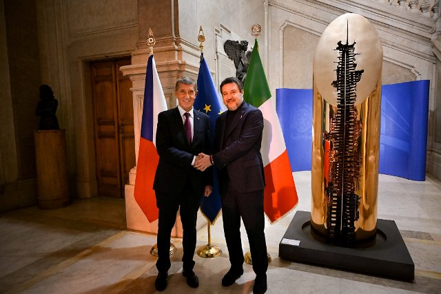 P�edseda vl�dy Andrej Babi� jednal v ��m� s italskou premi�rkou Giorgiou Meloni