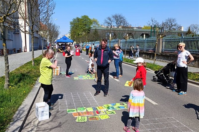 Zemfest probhal i v uzaven Havlkov ulici. Foto Bohumil Horek