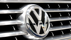 VW chce z�sadn� ze�t�hlit, sn�it po�et zam�stnanc� a� o 100 000 lid� = -15 % a pozav�rat fabriky. Pro �kodu je to hrozba i p��le�itost, pro �esko var