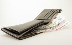 Pr�m�rn� mzda vzrostla re�ln� o 4,3 % na 51 966 K� - Pr�m�rn� mzdy v �R - 2. �tvrtlet� 2026